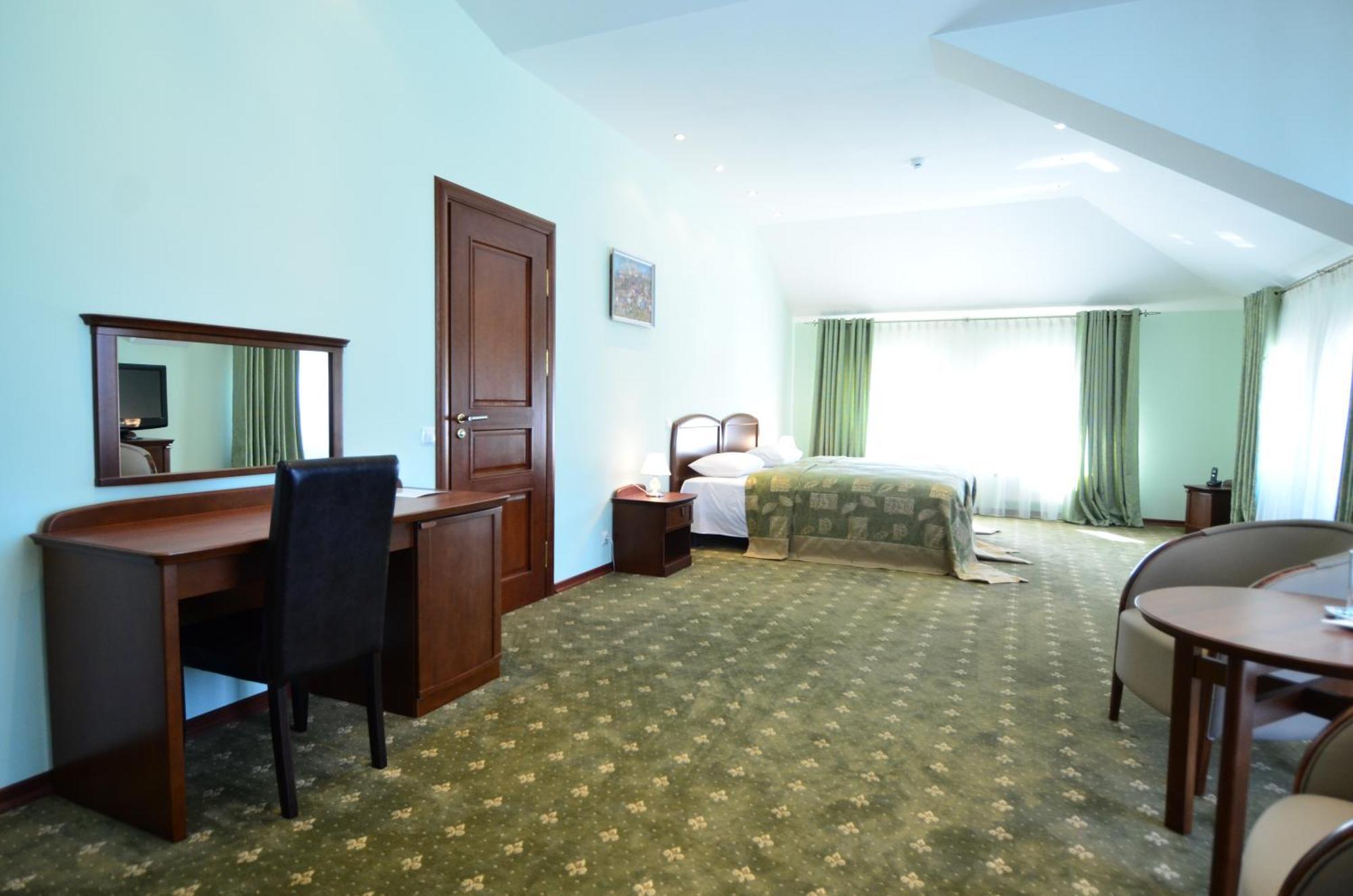Platinum Hotel Кишинёв Экстерьер фото