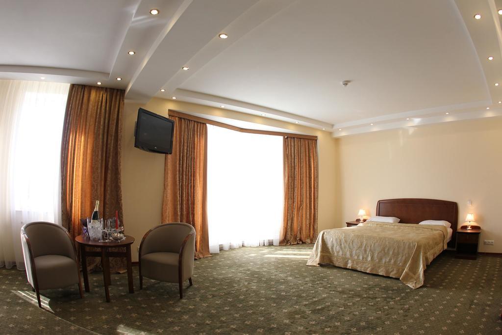 Platinum Hotel Кишинёв Экстерьер фото