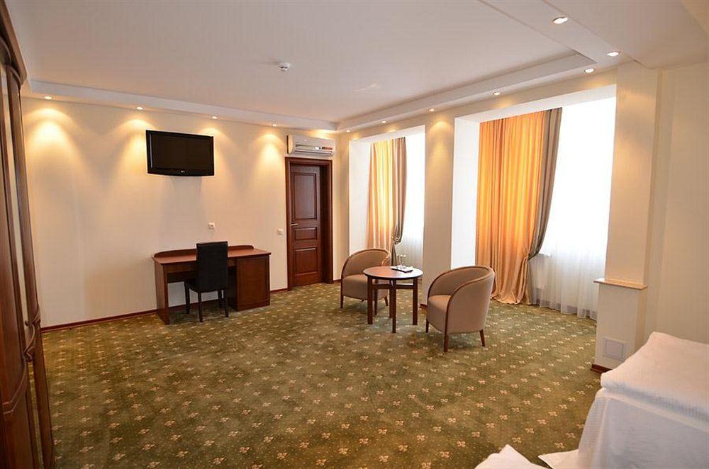 Platinum Hotel Кишинёв Экстерьер фото